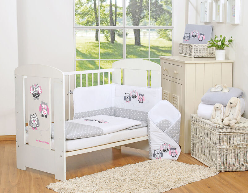 Komplet pościeli dla dzieci 120x90cm z ochraniaczem 3-cz Sówki szare z haftem szaro-różowym